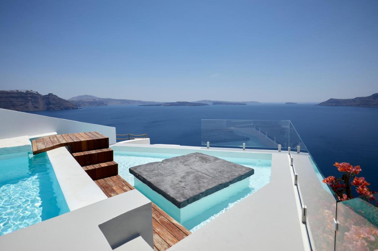 The Saint Hotel Oia  Exterior photo