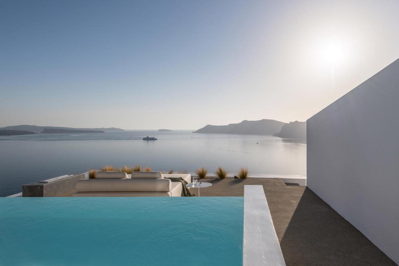 The Saint Hotel Oia  Exterior photo